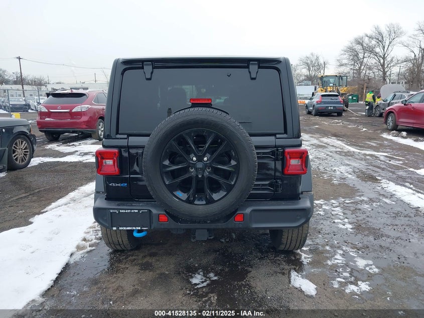 2022 JEEP WRANGLER 4XE UNLIMITED SAHARA 4X4 1C4JJXP66NW101035