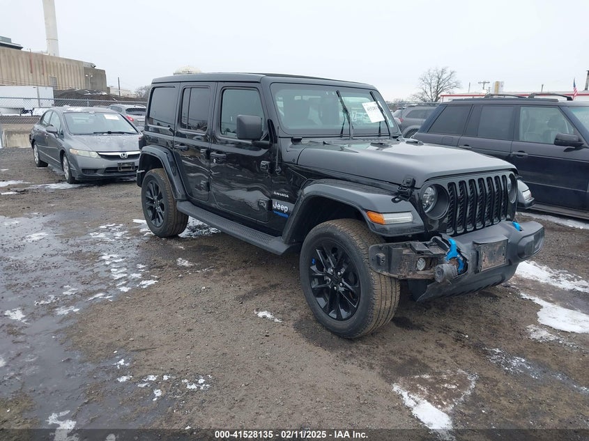 2022 JEEP WRANGLER 4XE UNLIMITED SAHARA 4X4 1C4JJXP66NW101035