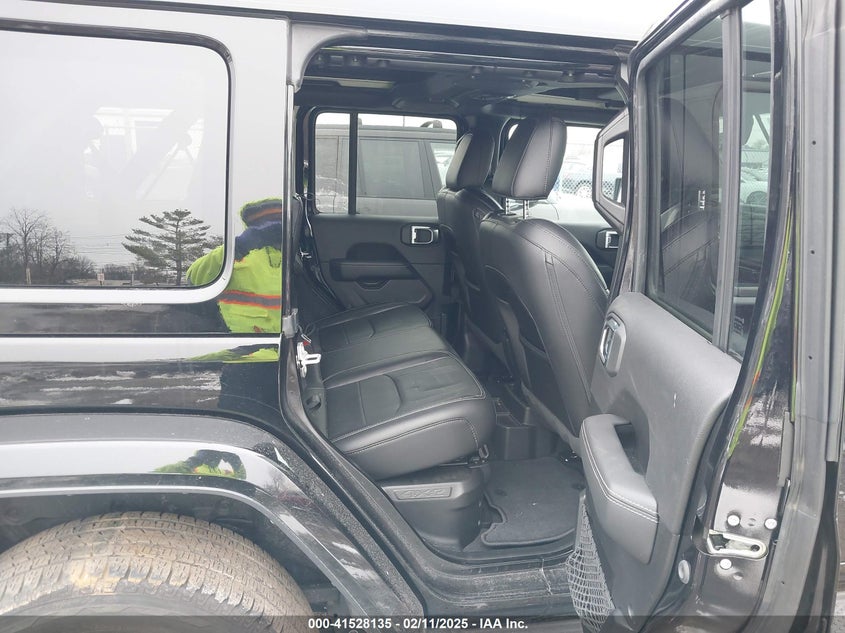 2022 JEEP WRANGLER 4XE UNLIMITED SAHARA 4X4 1C4JJXP66NW101035