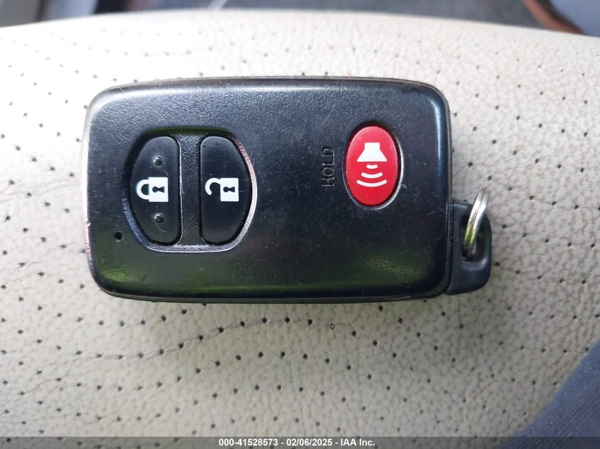 2015 TOYOTA PRIUS VIN: JTDKN3DU4F1883032