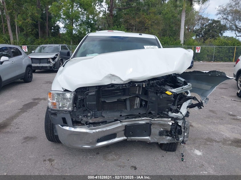 2022 RAM 1500 CLASSIC VIN: 3C6RR6KG5NG352432