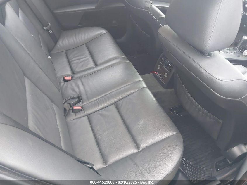 2007 BMW 530I VIN: WBANE73517CM58028 Lot: 41529009