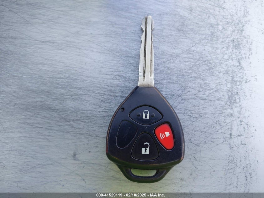 2015 TOYOTA COROLLA VIN: 5YFBURHE6FP182044