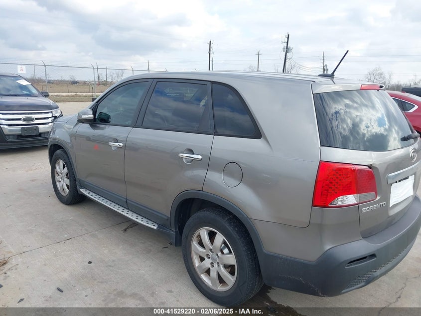 Vin: 5xykt3a15cg303301, lot: 42019912, kia sorento lx 20123