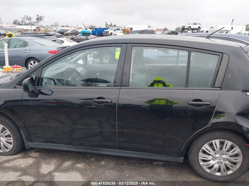 2009 NISSAN VERSA VIN: 3N1BC13E29L403719