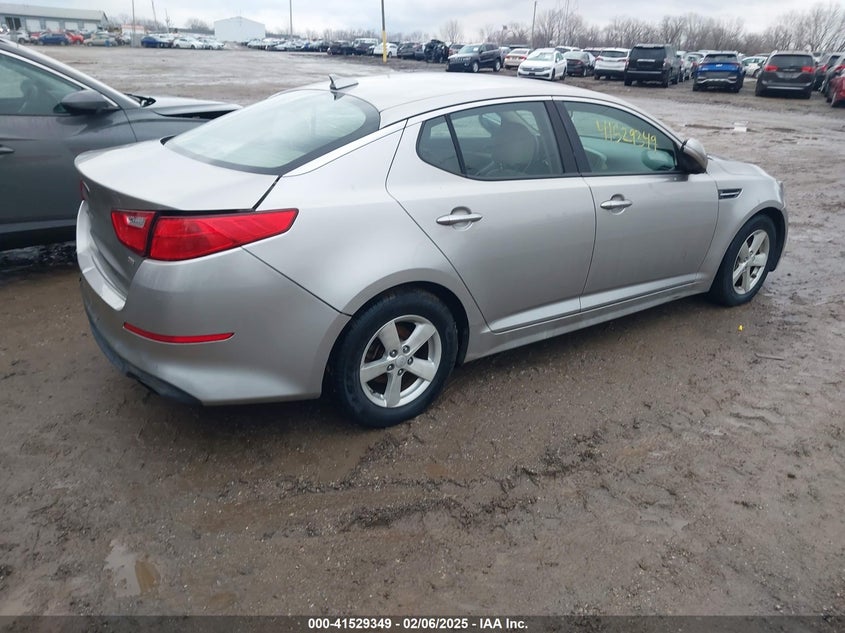 2015 KIA OPTIMA VIN: KNAGM4A77F5586629