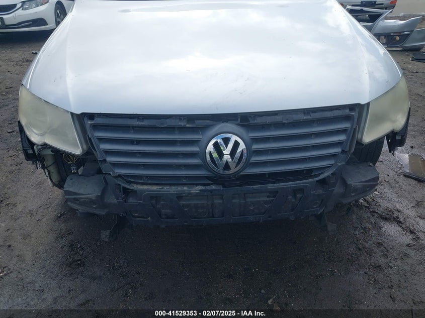 2008 VOLKSWAGEN PASSAT VIN: WVWJK73C88P005253