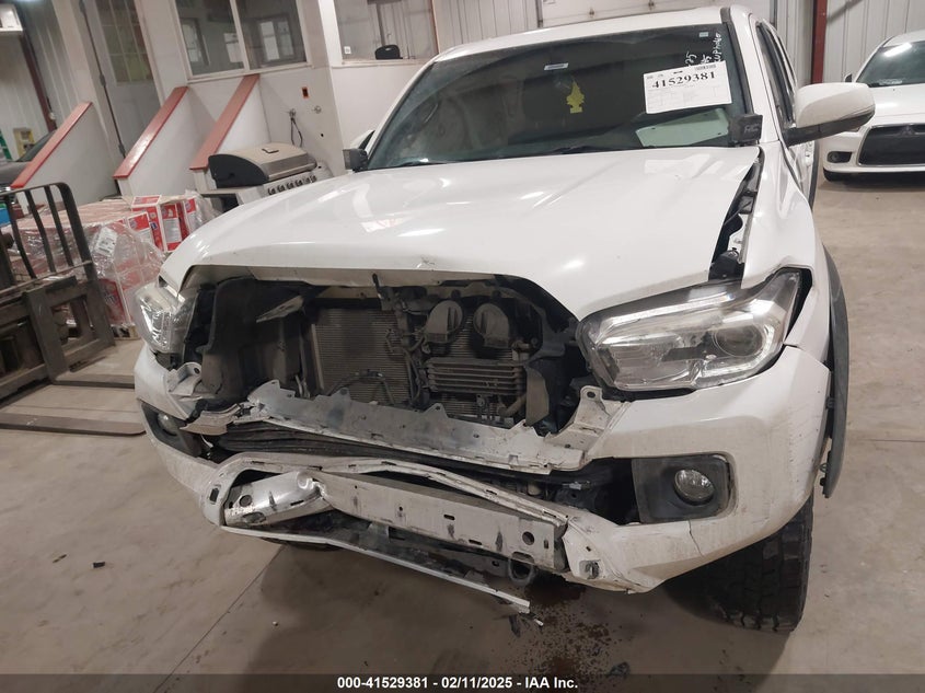 2017 TOYOTA TACOMA VIN: 3TMCZ5AN8HM076584