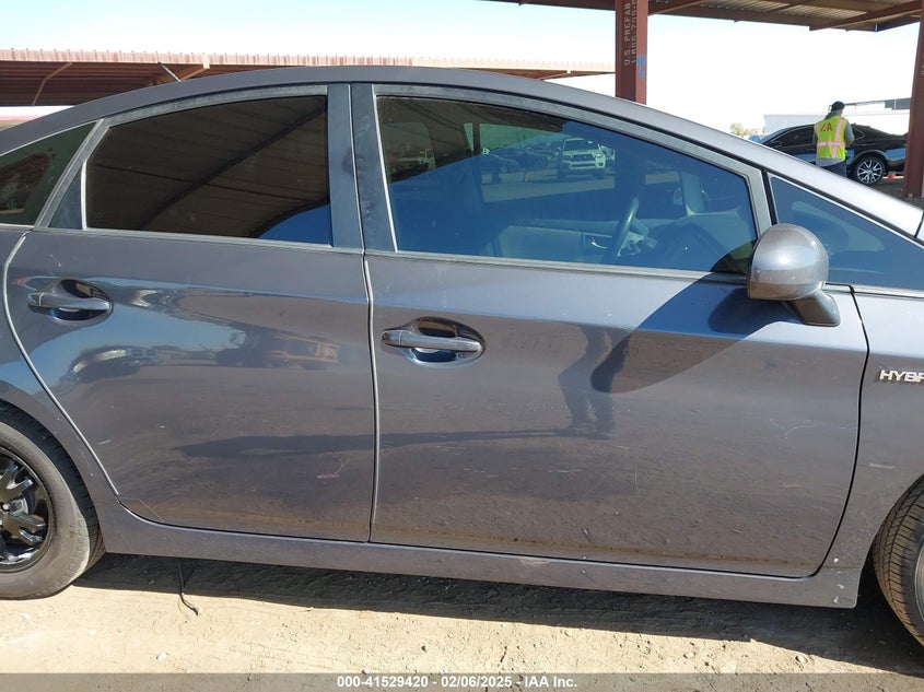 2014 TOYOTA PRIUS VIN: JTDKN3DU6E1757897