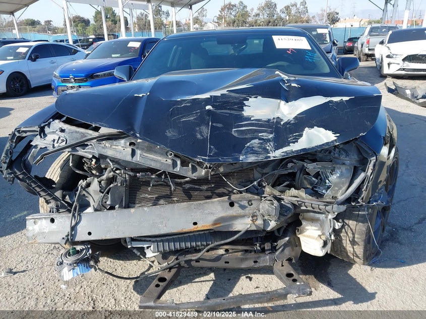 2011 CHEVROLET CAMARO VIN: 2G1FA1ED6B9168557