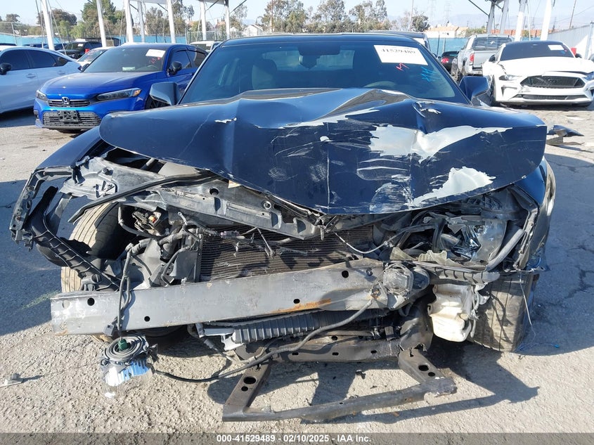 2011 CHEVROLET CAMARO VIN: 2G1FA1ED6B9168557