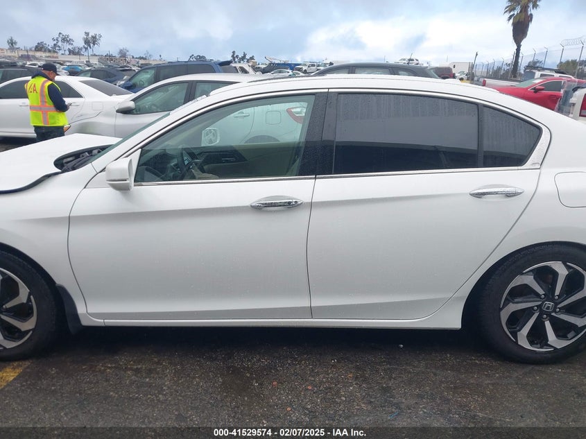 2016 HONDA ACCORD VIN: 1HGCR3F08GA034978
