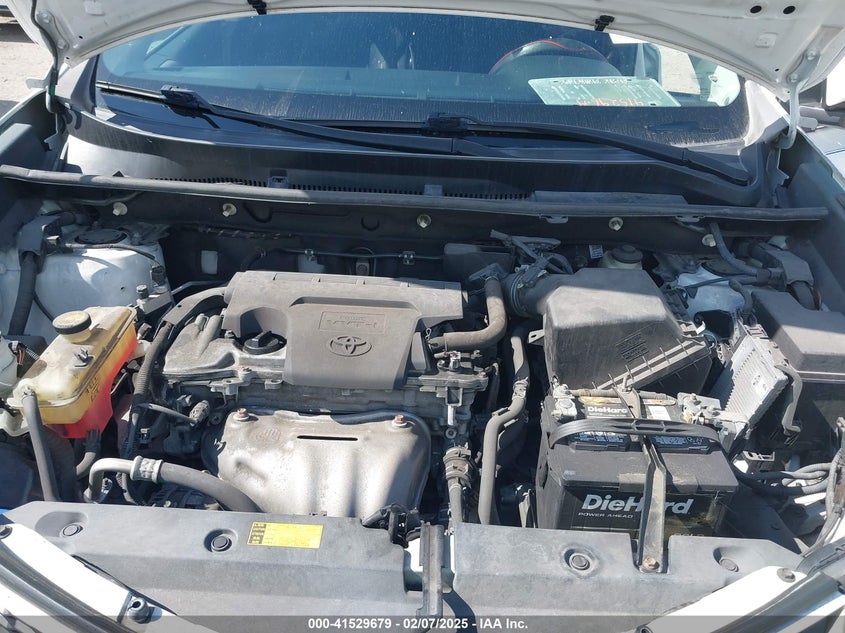 2015 TOYOTA RAV4 XLE - 2T3WFREV8FW159015