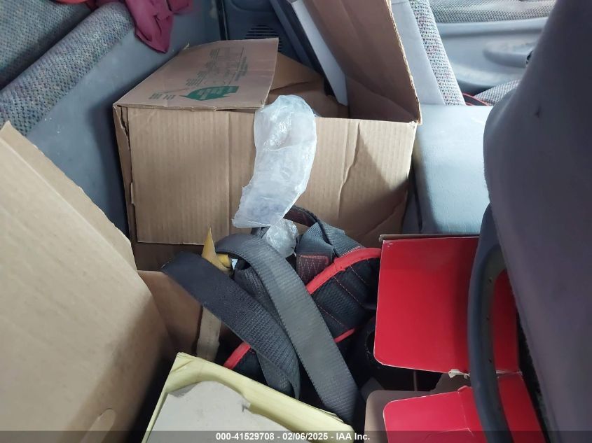 1998 Dodge Ram 2500 St VIN: 1B7KF23Z3WJ112761 Lot: 41529708