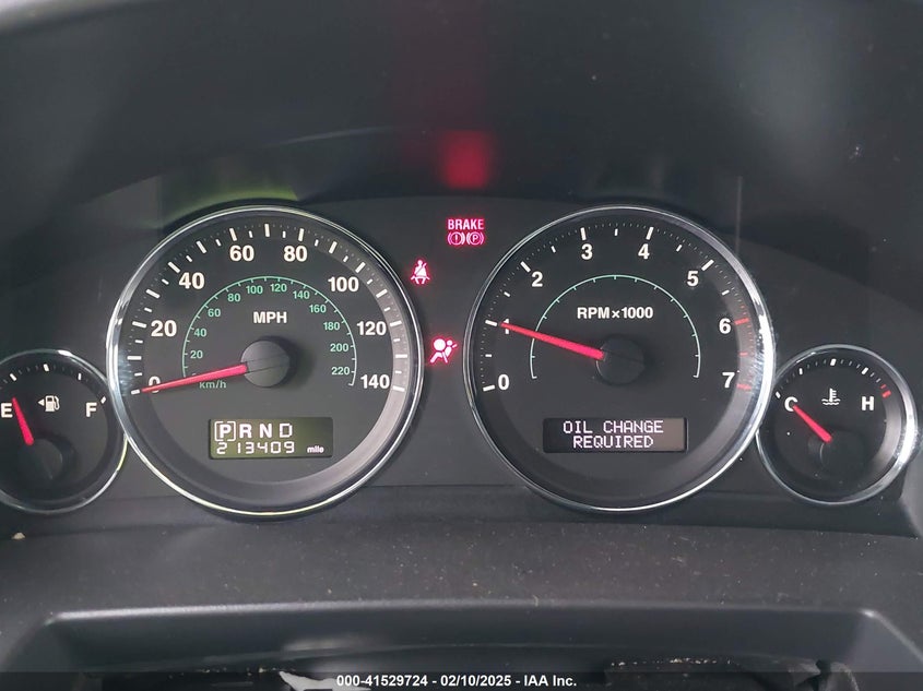 2008 Jeep Commander Sport VIN: 1J8HH48K28C155497 Lot: 41529724