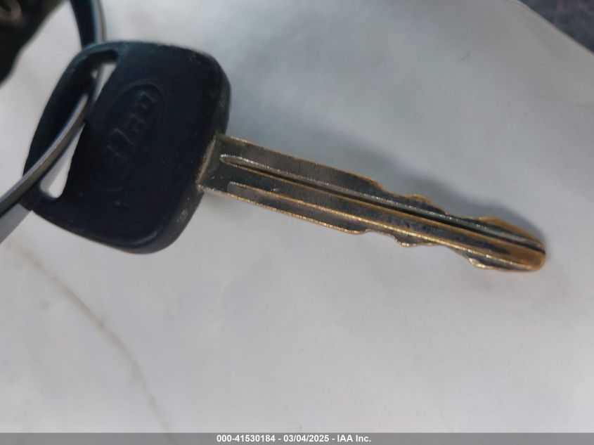 2004 Toyota Tundra Sr5 VIN: 5TBRN34114S440642 Lot: 41530184