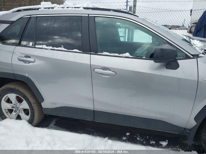2019 TOYOTA RAV4 HYBRID LE - 2T3LWRFV7KW017573