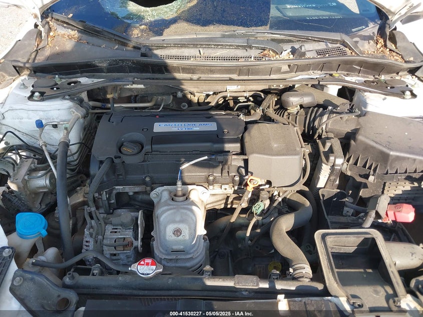 2015 HONDA ACCORD VIN: 1HGCR2F55FA065223