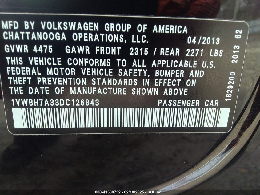 2013 VOLKSWAGEN PASSAT VIN: 1VWBH7A33DC126843
