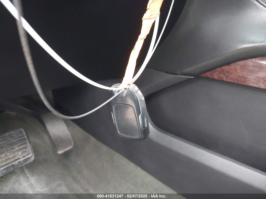 2015 GMC YUKON SLT - 1GKS1BKC5FR264087