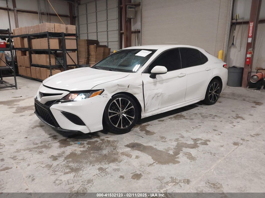 2020 TOYOTA CAMRY VIN: 4T1G11AK5LU307089