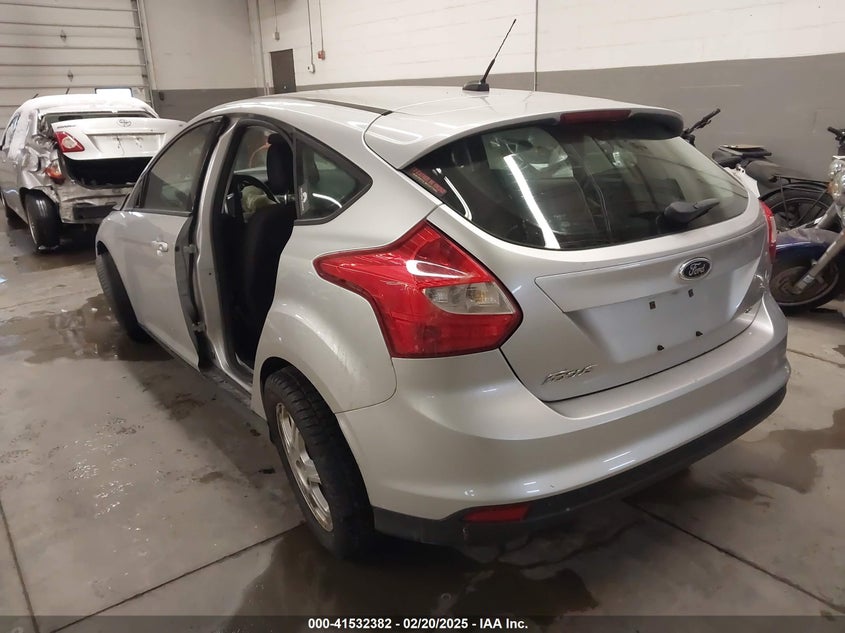 2012 FORD FOCUS VIN: 1FAHP3K24CL351422