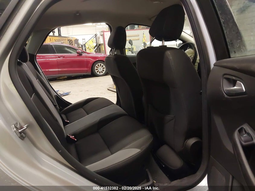 2012 FORD FOCUS VIN: 1FAHP3K24CL351422