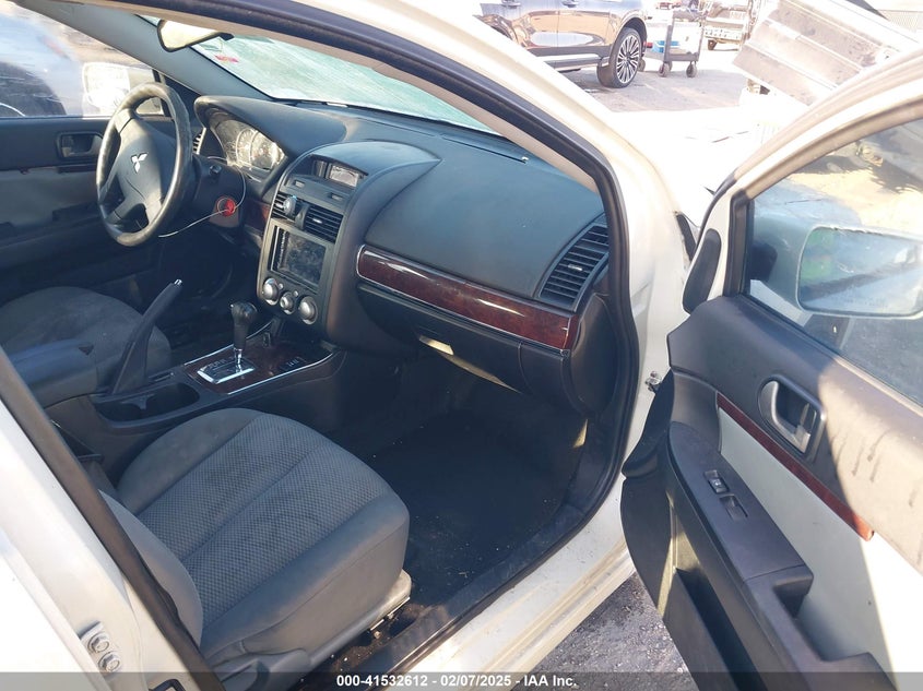 2009 MITSUBISHI GALANT VIN: 4A3AB36F19E038877