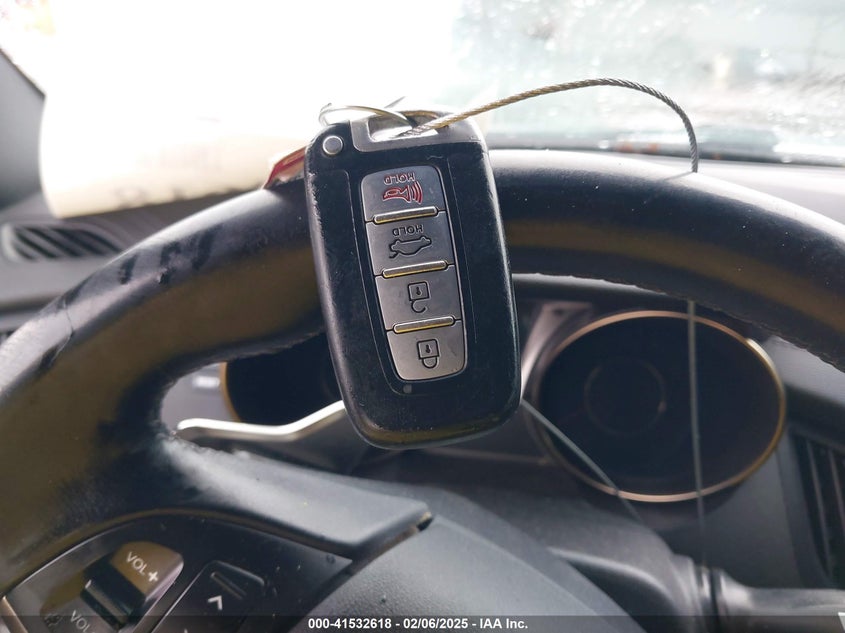 2016 HYUNDAI GENESIS 3.8 BASE - KMHHT6KJ5GU136593