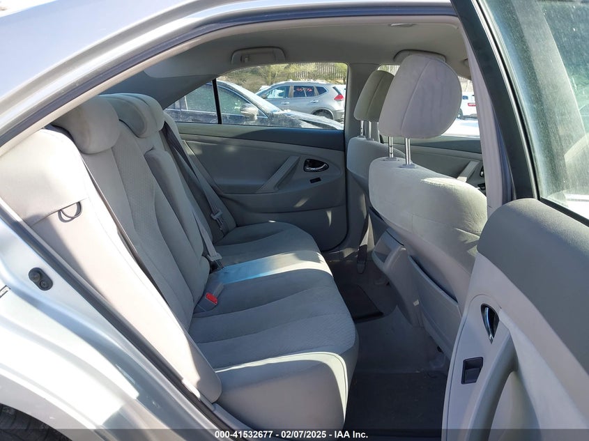 2007 TOYOTA CAMRY VIN: 4T1BK46K27U533694