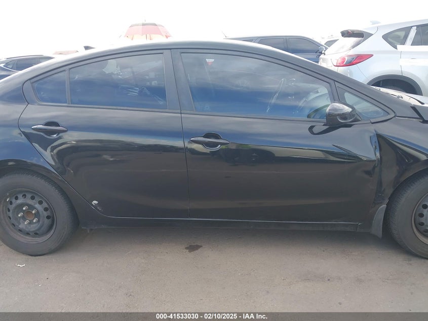 2016 KIA FORTE VIN: KNAFK4A64G5461128