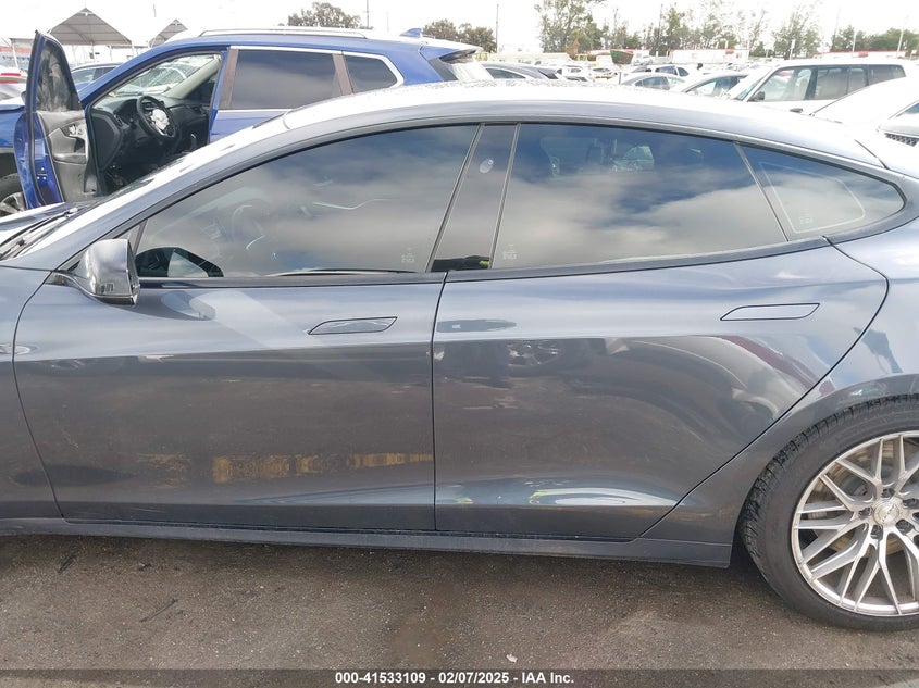 2017 TESLA MODEL S VIN: 5YJSA1E28HF202944