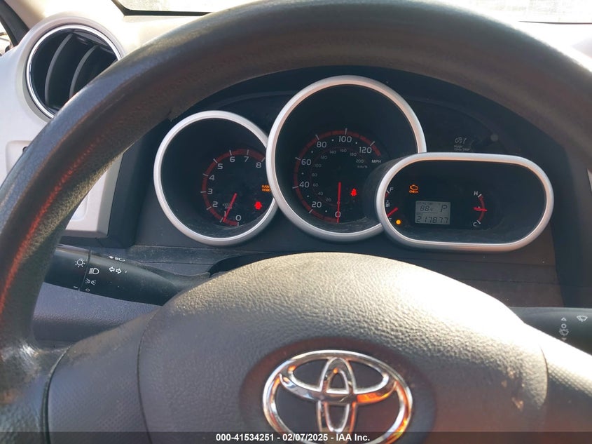 2009 TOYOTA MATRIX VIN: 2T1KU40E69C002225