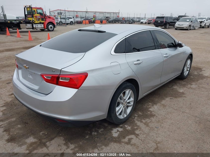 2018 CHEVROLET MALIBU VIN: 1G1ZD5ST9JF205470