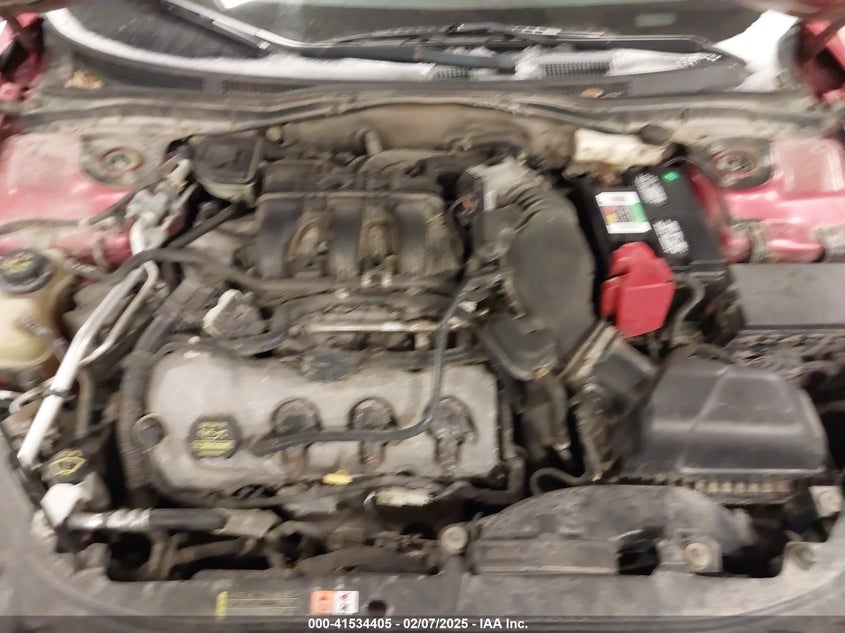 2011 FORD FUSION VIN: 3FAHP0DC5BR119884
