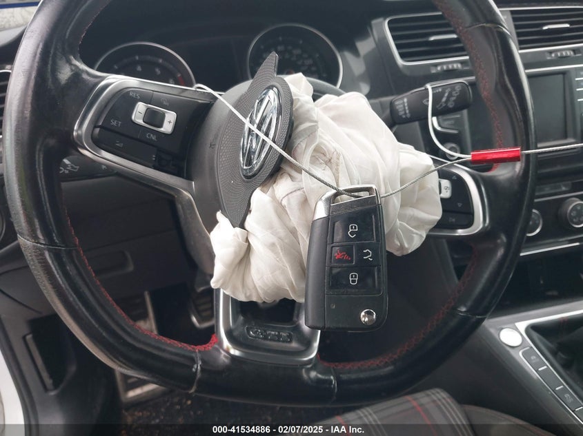 2017 VOLKSWAGEN GOLF GTI AUTOBAHN 4-DOOR/S 4-DOOR/SE 4-DOOR/SPORT 4-DOOR - 3VW547AU4HM023548