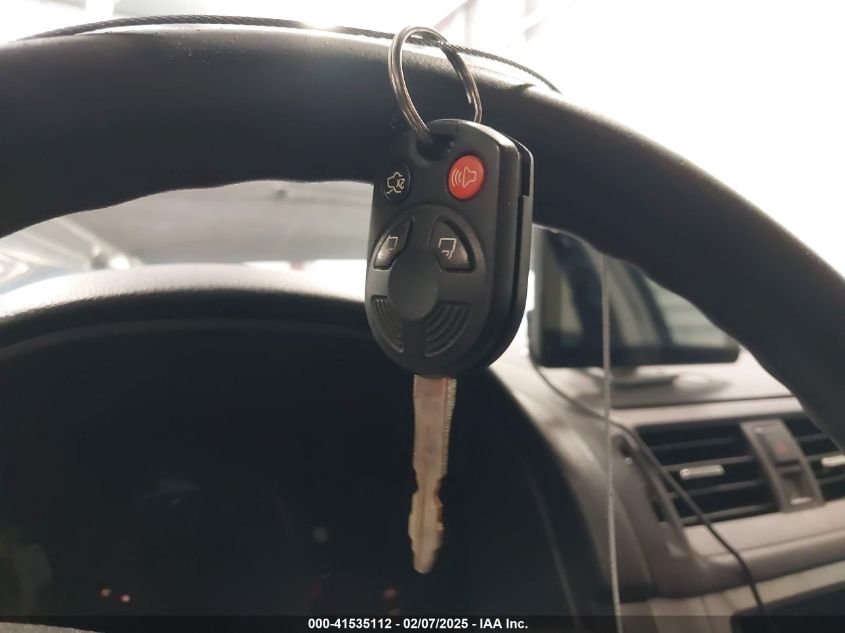 2011 Ford Fusion Se VIN: 3FAHP0HA9BR207992 Lot: 41535112