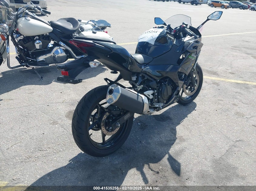 2024 KAWASAKI EX500(VIN: ML5EXGH14RDA29513