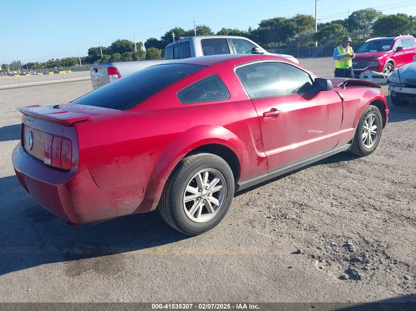 2007 FORD MUSTANG VIN: 1ZVFT80N775296060