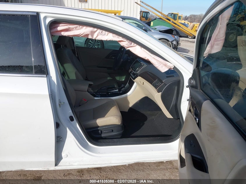 2016 HONDA ACCORD VIN: 1HGCR3F99GA034079