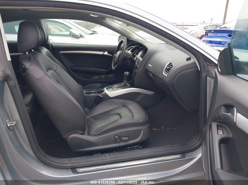 2010 AUDI A5 VIN: WAULFAFR9AA009439
