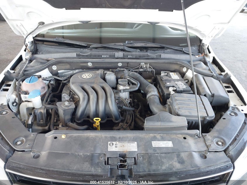 2015 VOLKSWAGEN JETTA VIN: 3VW2K7AJ3FM253125