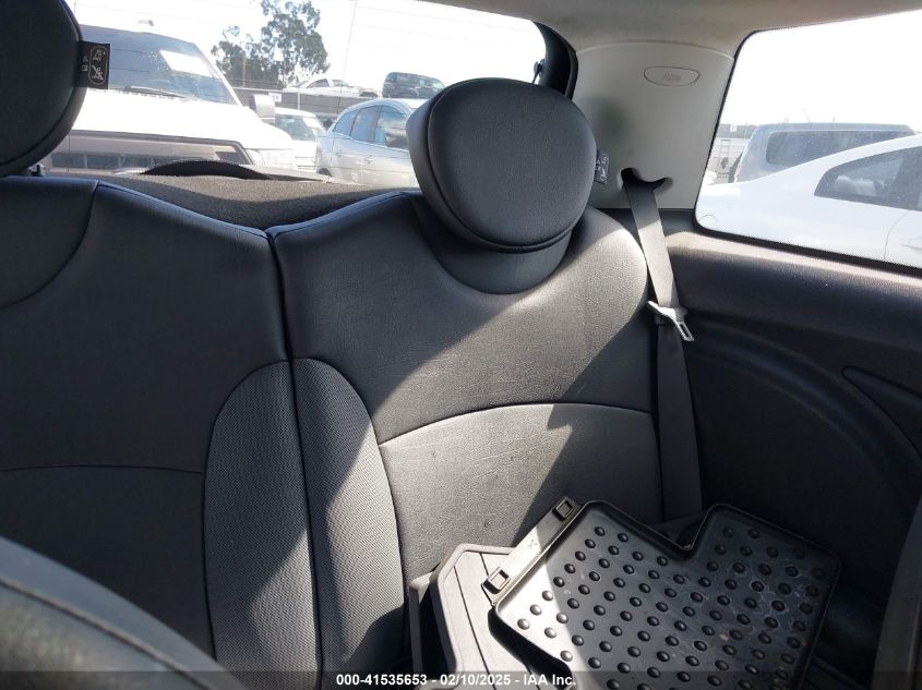 2009 Mini Cooper VIN: WMWMF335X9TW7120 Lot: 41535653