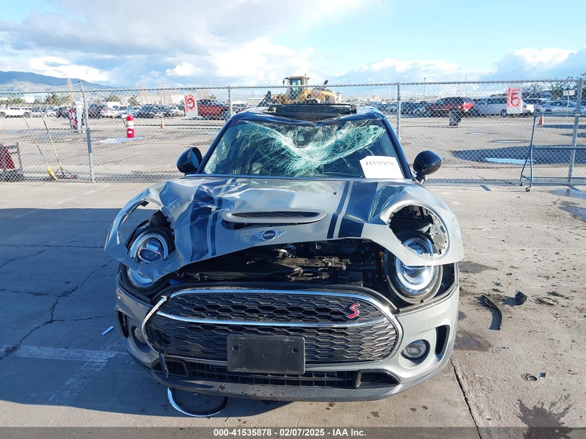 2020 MINI CLUBMAN VIN: WMWLV7C0XL2M49016