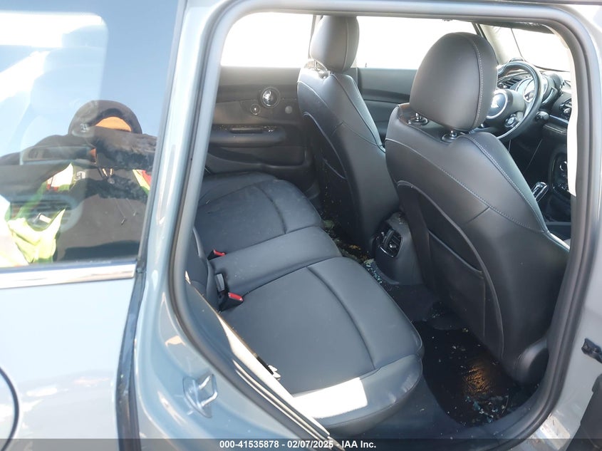2020 MINI CLUBMAN VIN: WMWLV7C0XL2M49016