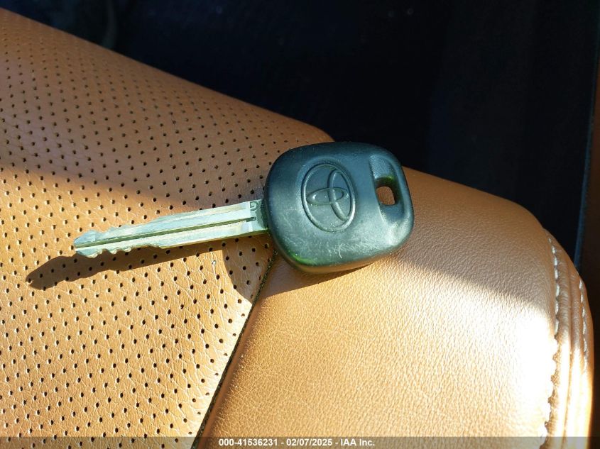 2017 Toyota Tundra 1794 5.7L V8 VIN: 5TFGW5F1XHX225751 Lot: 41536231