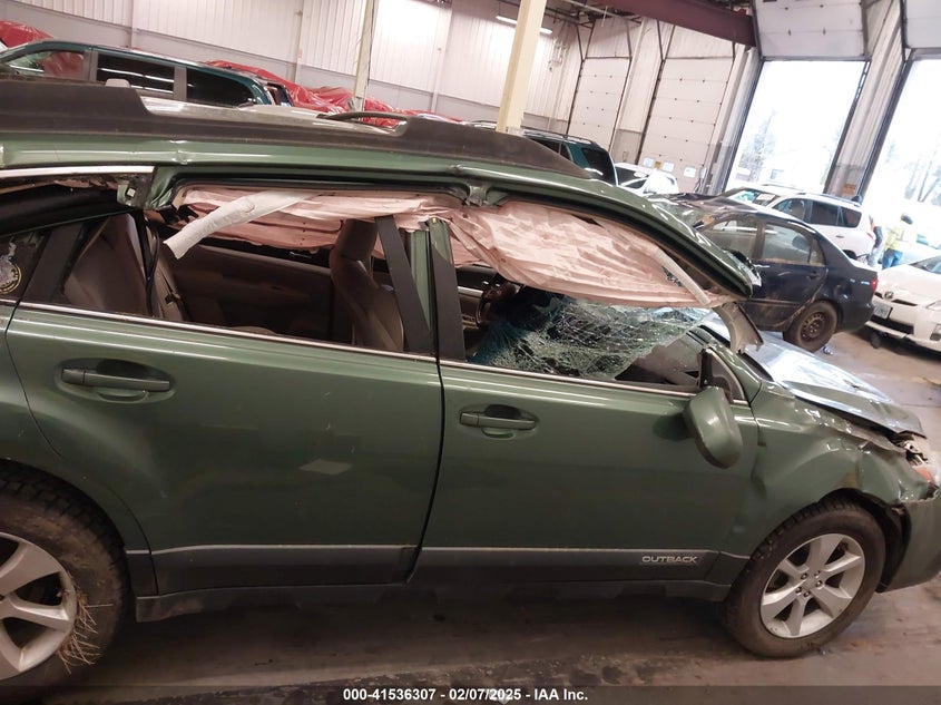 2013 SUBARU OUTBACK 2.5I PREMIUM - 4S4BRBCC2D3324633