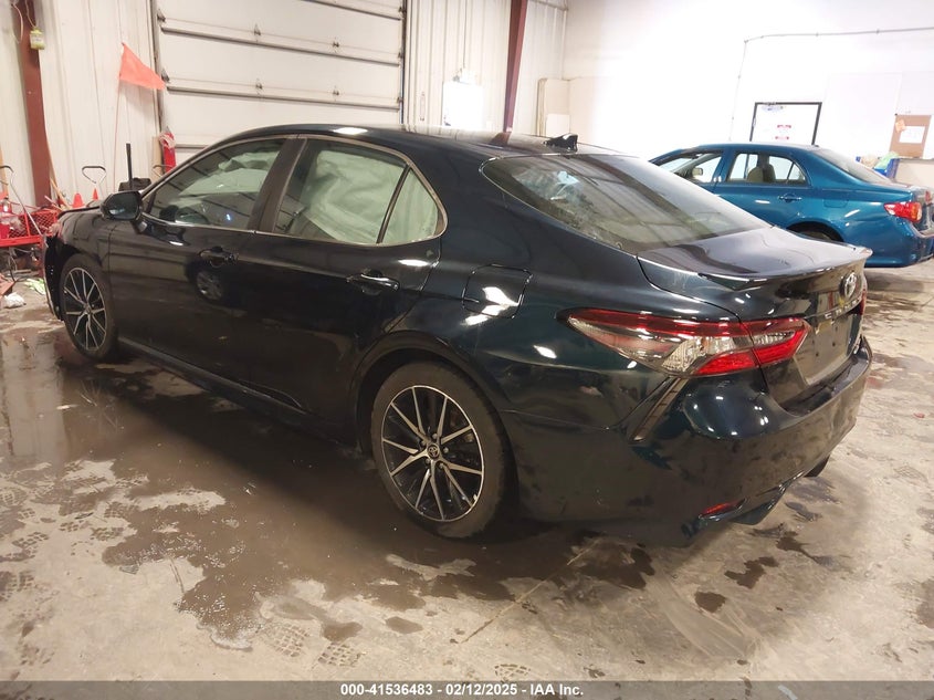 2021 TOYOTA CAMRY VIN: 4T1G11BK1MU029954