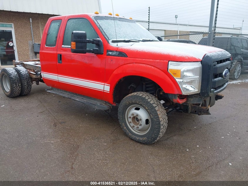 2016 Ford F-350 Chassis Xl