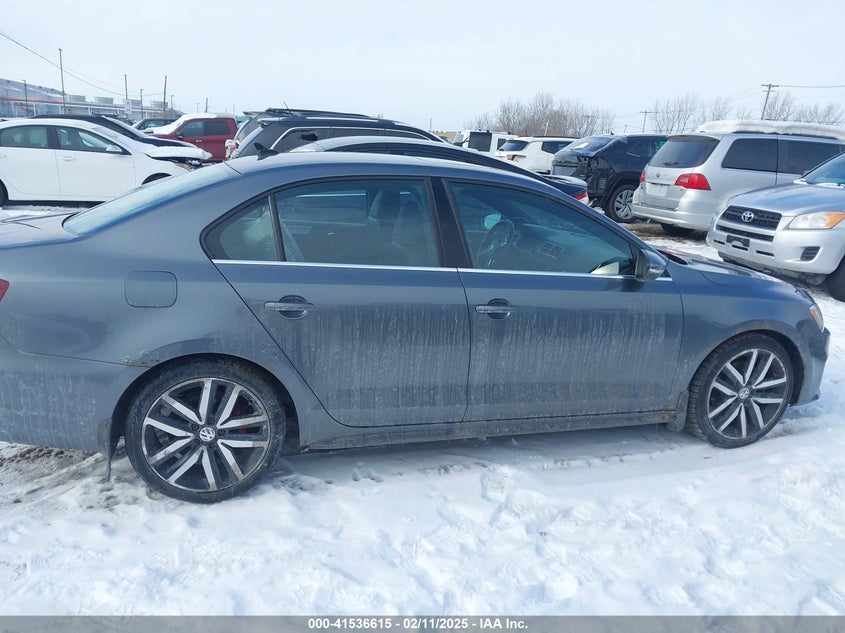 2014 VOLKSWAGEN JETTA GLI - 3VW5T7AJ0EM371545